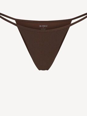 Eterne Brown thea Bikini Bottom